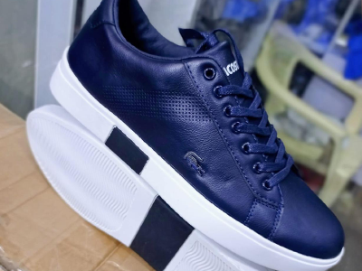 Navy blue Lacoste casual sneakers